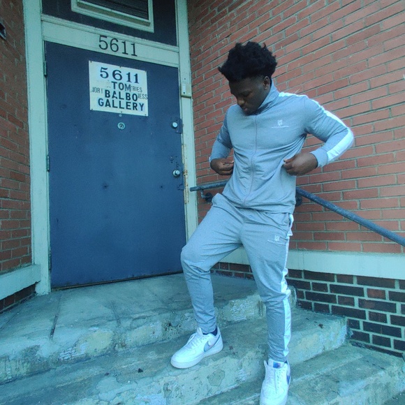 Hustlepassion Tracksuits - Picture 3 of 15